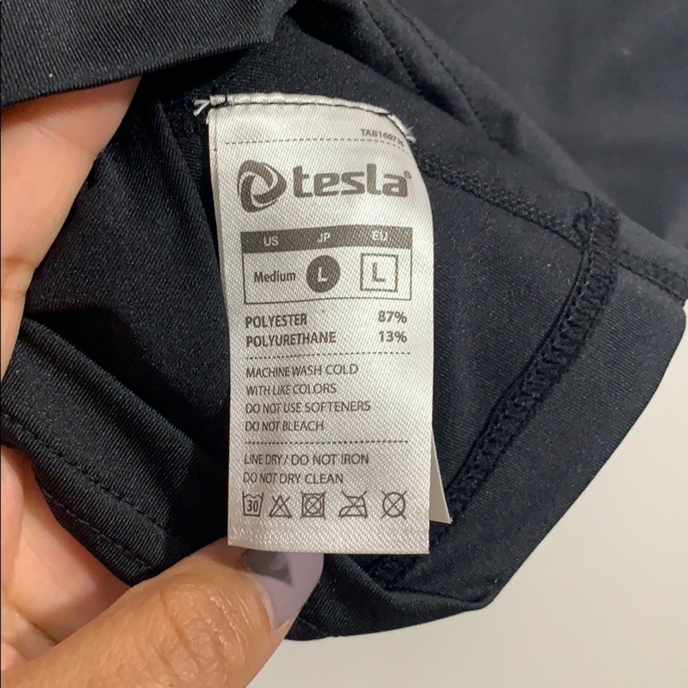 Tesla Performance Base layer - Picture 3 of 3